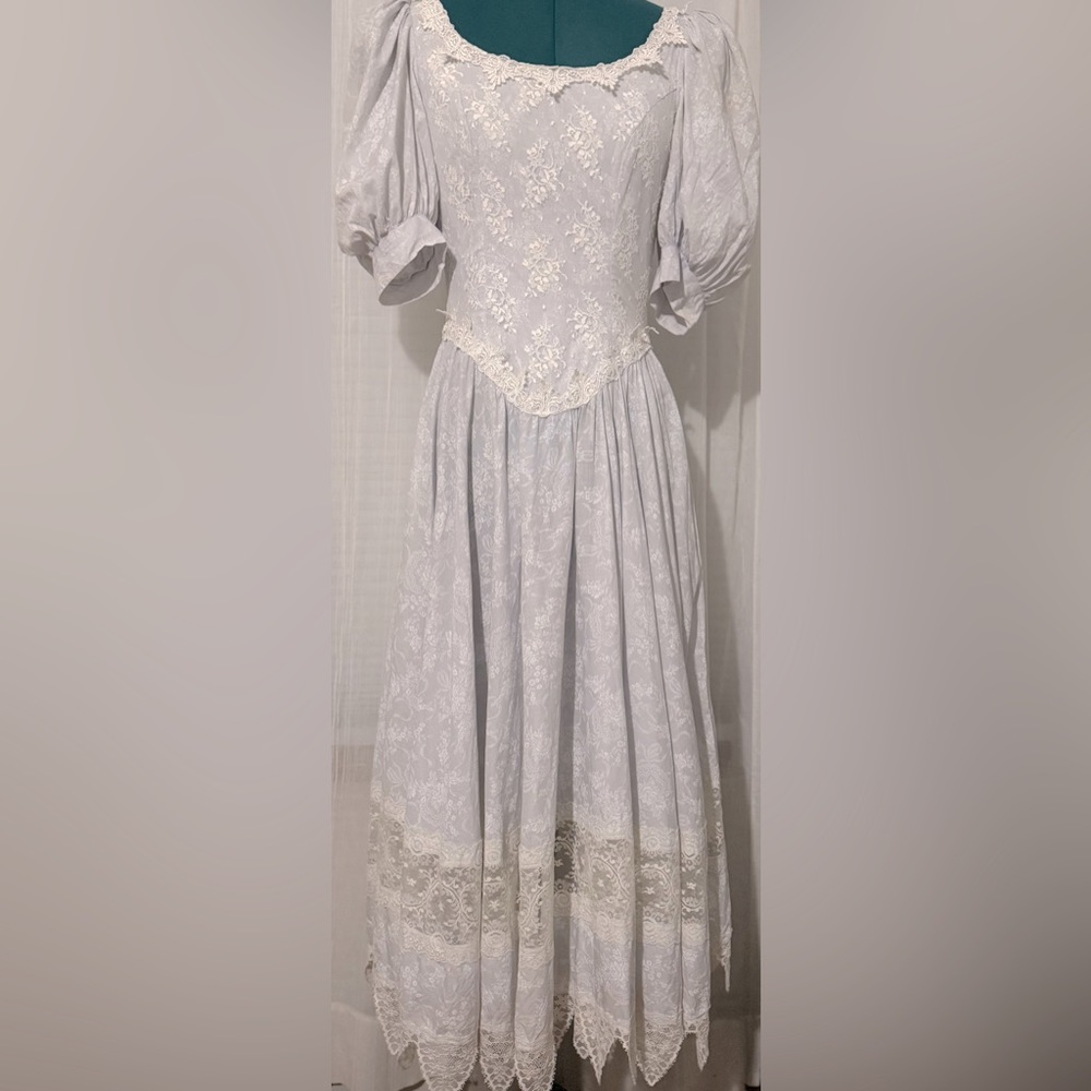 Jessica McClintock, Gunne Sax Designer. Vintage 1980s. Rare 100% Cotton Dress.